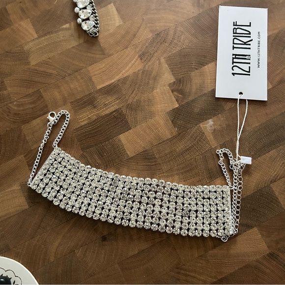 NWT 12th Tribe Sophie Silver Rhinestone Necklace - Picture 2 of 2